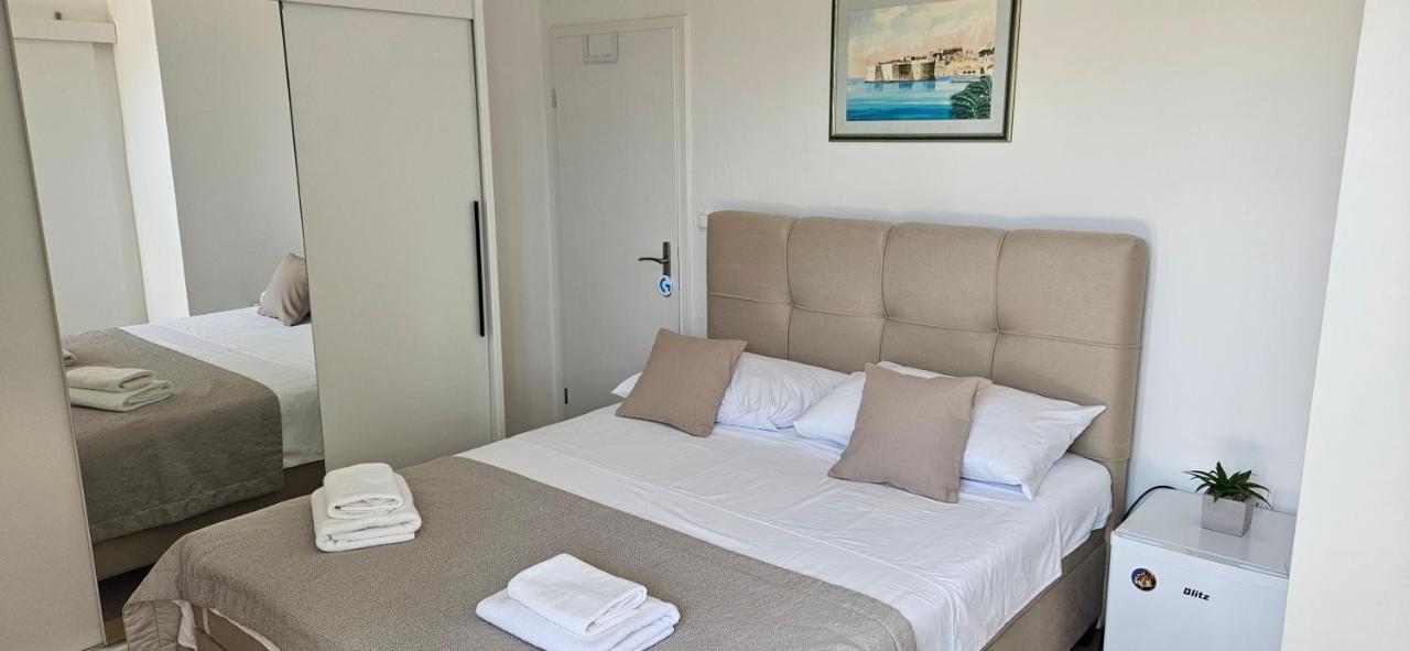 Antruzo Room ดูบรอฟนิก ภายนอก รูปภาพ